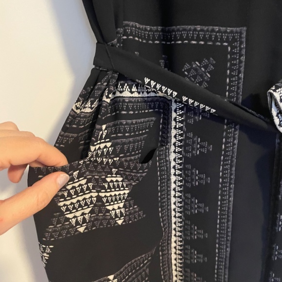 BCBG MAX AZRIA Printed Dress - Picture 2 of 9